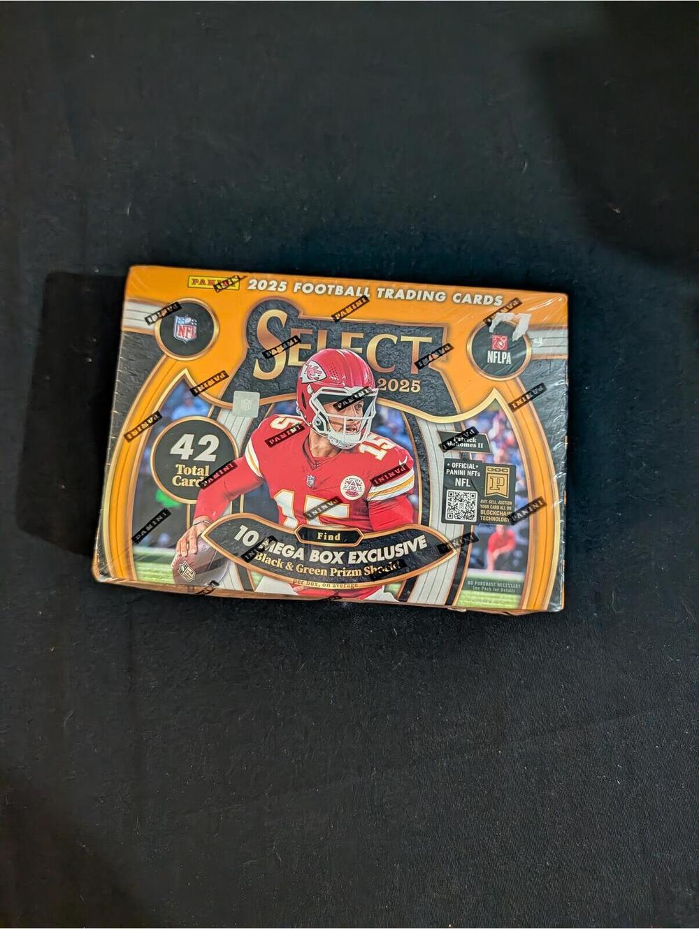 2025 Panini Select Football Trading Cards Mega Box Sealed